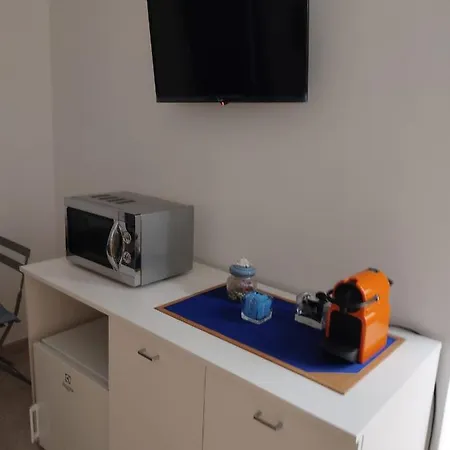 Dely' House 圣雷默