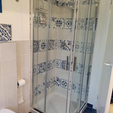 Dely' House 圣雷默