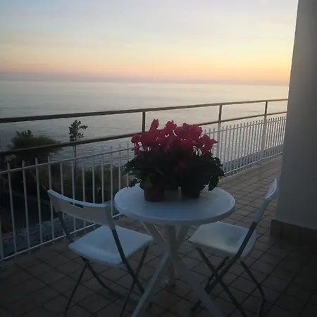 Bed & Breakfast Dely' House