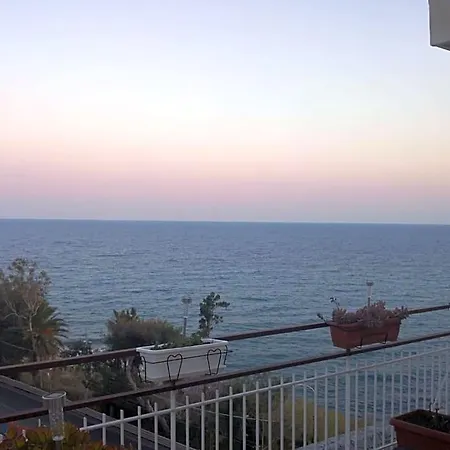 Dely' House 3* Sanremo
